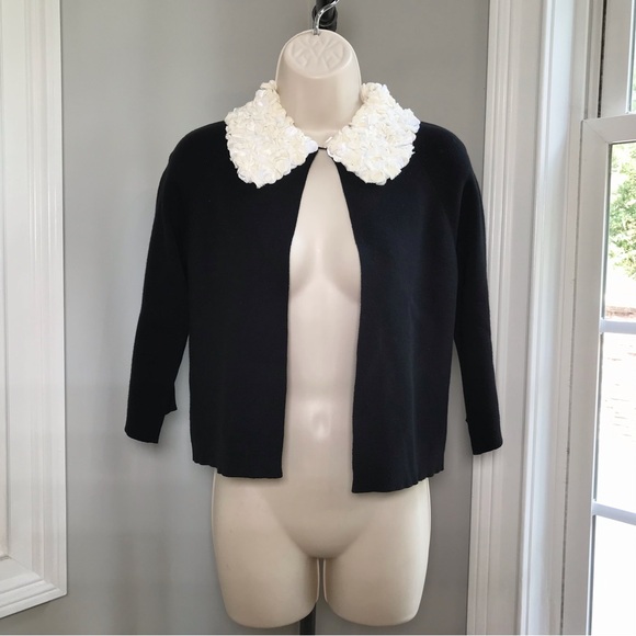 Michael Simon Sweaters - Vintage Michael Simon Black Ivory Rosette Crop Sweater Cardigan ~ Women’s Small